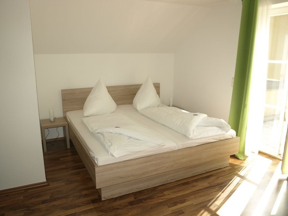 Hotel Gasthaus Zur Sonne Dinkelsbuhl Bagian luar foto